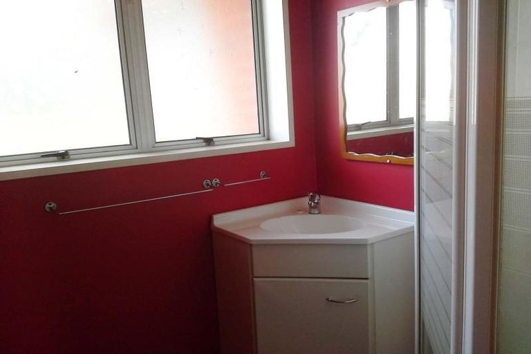 Photo of property in 16 Rangitake Drive, Spotswood, New Plymouth, 4310