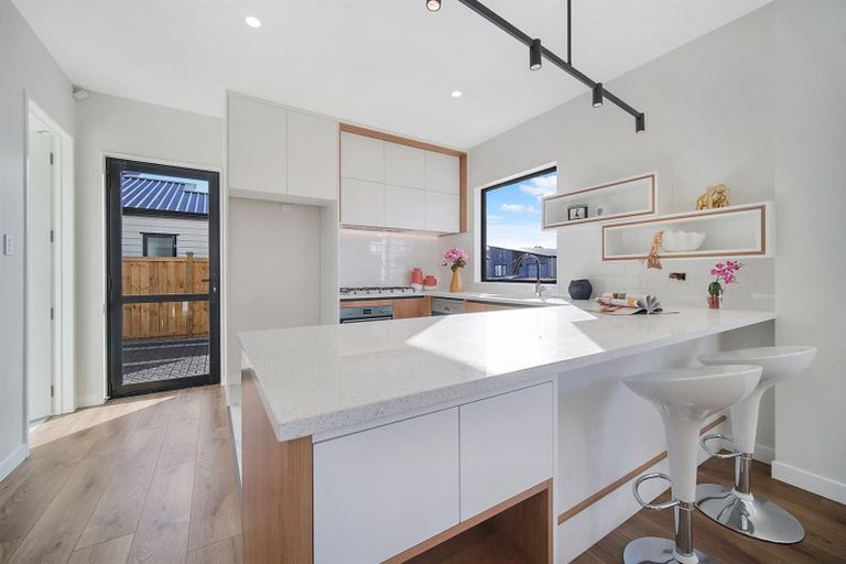 Photo of property in 47 Kaha Road, Papakura, 2110