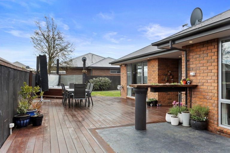 Photo of property in 2 Taiwhenua Street, Rangiora, 7400