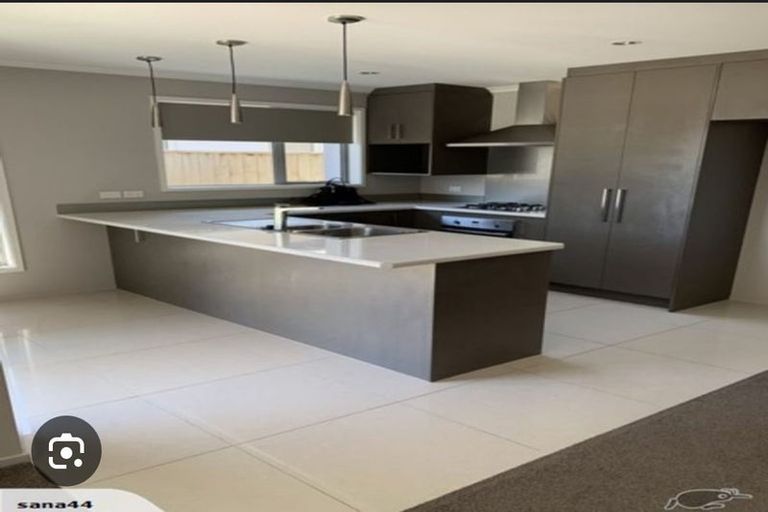 Photo of property in 68 Arion Road, Takanini, 2112