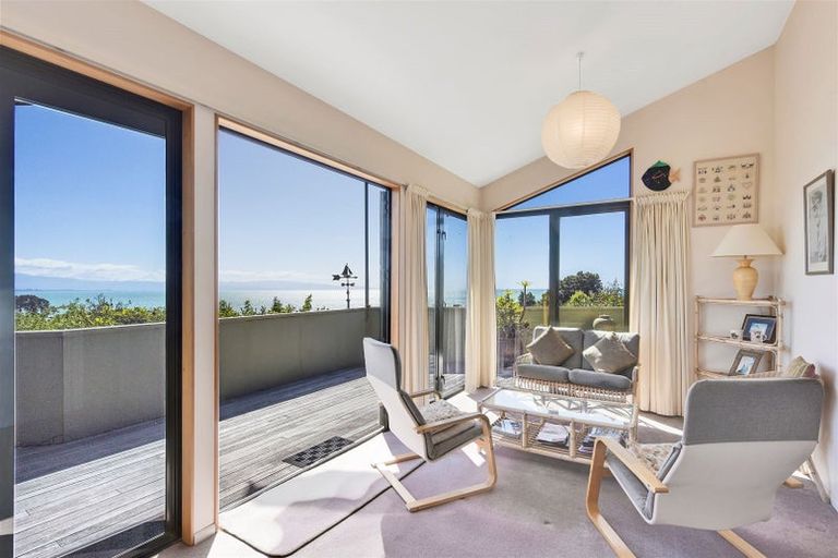 Photo of property in 18 Champion Terrace, Moana, Nelson, 7011