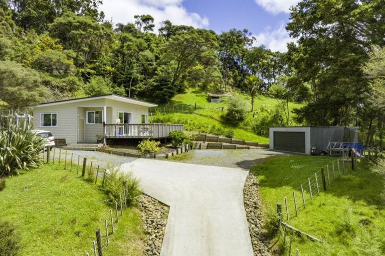 Photo of property in 189 School Road, Waimauku, 0881
