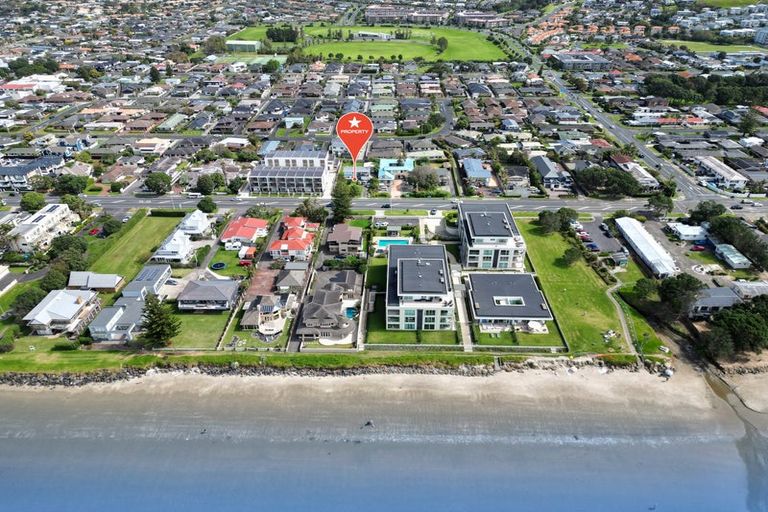 Photo of property in 410 Hibiscus Coast Highway, Orewa, 0931