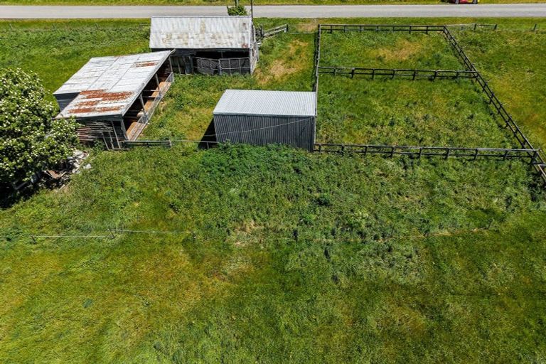 Photo of property in 192 Smarts Road, Rangiora, 7473