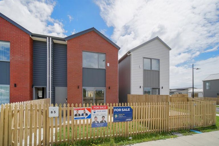 Photo of property in 73 Kaha Road, Papakura, 2110