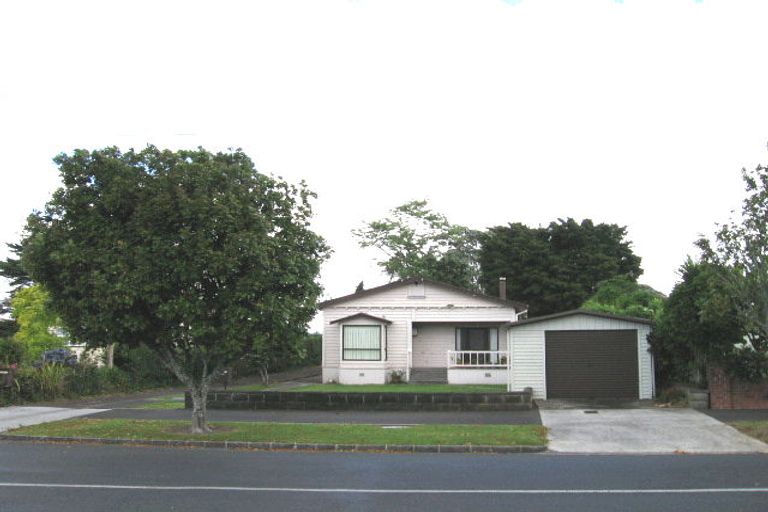 Photo of property in 4 Harbour View Road, Point Chevalier, Auckland, 1022