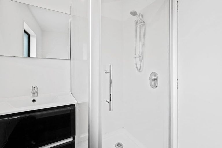 Photo of property in 35 Wilson Street, Islington, Christchurch, 8042