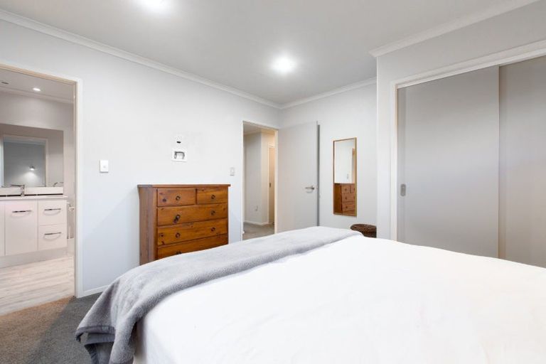 Photo of property in 10 Havenbrook Way, Pyes Pa, Tauranga, 3112