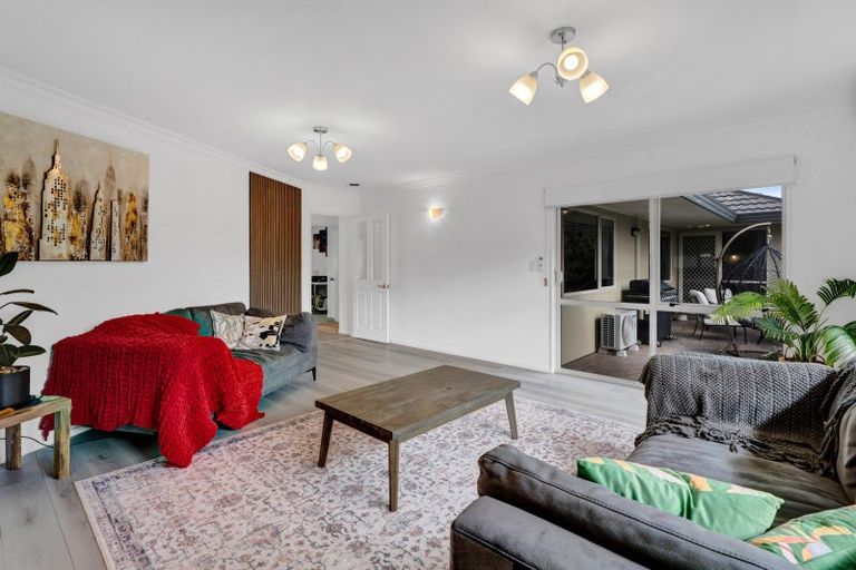 Photo of property in 4 Adam Lile Drive, Highlands Park, New Plymouth, 4312