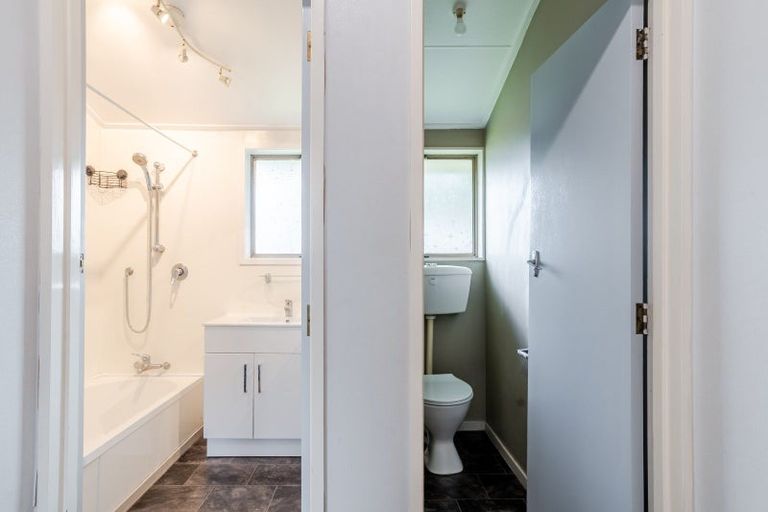 Photo of property in 6 Marybank Mews, Highbury, Palmerston North, 4412