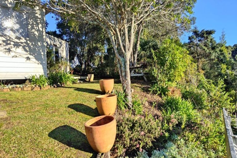 Photo of property in 2875 Long Bay Road, Wyuna Bay, Coromandel, 3581