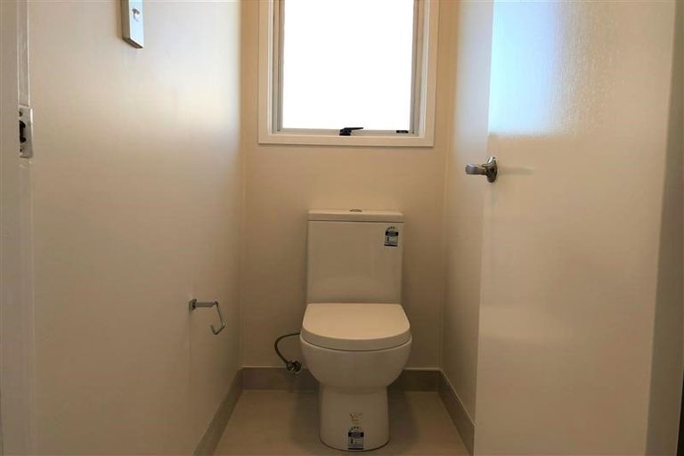 Photo of property in 1/47 Moire Road, Massey, Auckland, 0614