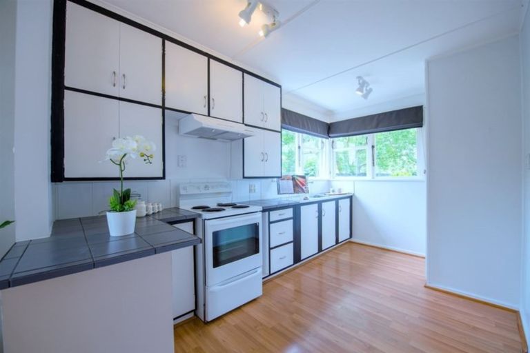 Photo of property in 8 Paddington Street, Northcote, Christchurch, 8052