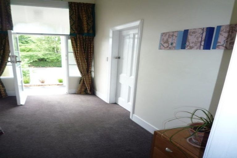 Photo of property in 58 Manor Place, Dunedin Central, Dunedin, 9016