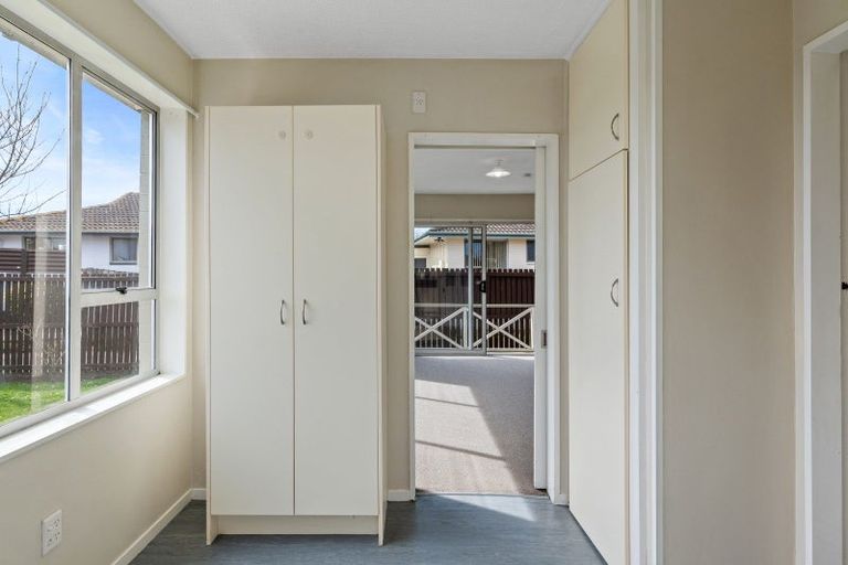 Photo of property in 1/11 Wanstead Place, Woolston, Christchurch, 8062