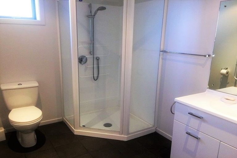 Photo of property in 11 Bob Lee Place, Wanaka, 9305