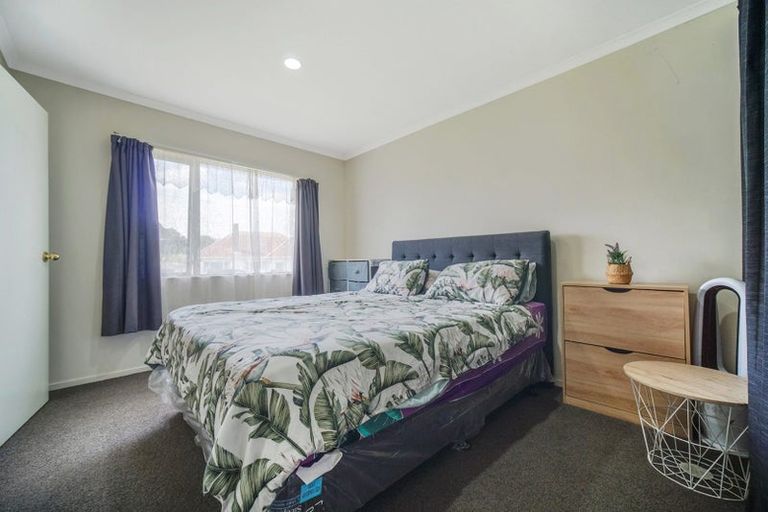 Photo of property in 1 Park Avenue, Papatoetoe, Auckland, 2025
