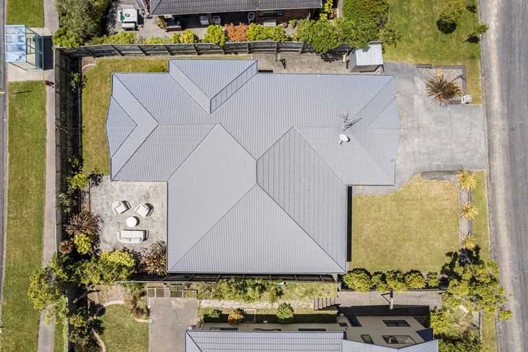 Photo of property in 3 Barque Crescent, Whitby, Porirua, 5024