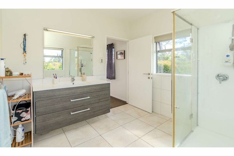 Photo of property in 43 Edmonds Road, Kerikeri, 0293