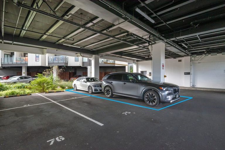 Photo of property in 416/3 Kaipiho Lane, Albany, Auckland, 0632