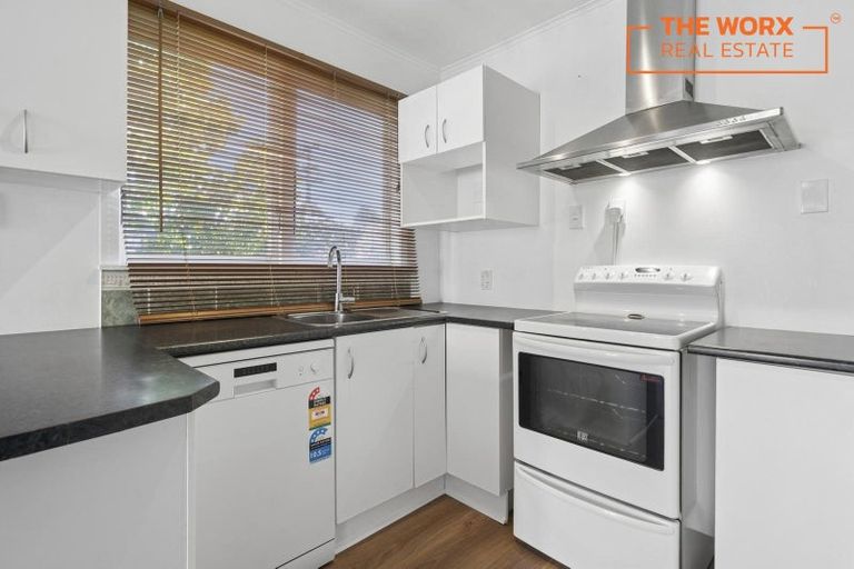 Photo of property in 136a Dimock Street, Titahi Bay, Porirua, 5022