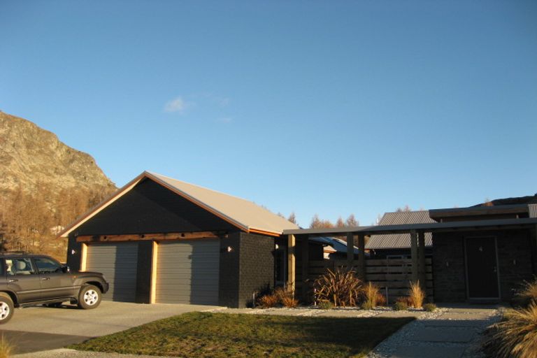 Photo of property in 4 Mathias Terrace, Arthurs Point, Queenstown, 9371