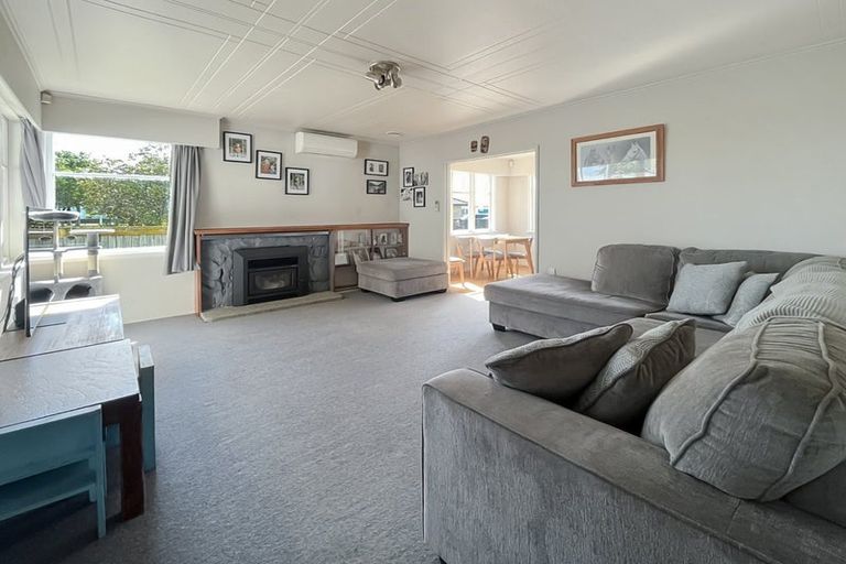 Photo of property in 142 Highbury Avenue, Highbury, Palmerston North, 4412