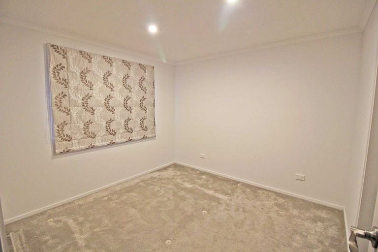 Photo of property in 18 Shrule Place, Huntington, Hamilton, 3210