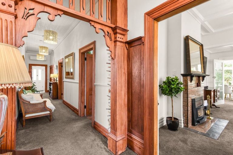 Photo of property in 30 Hobson Street, Saint Clair, Dunedin, 9012