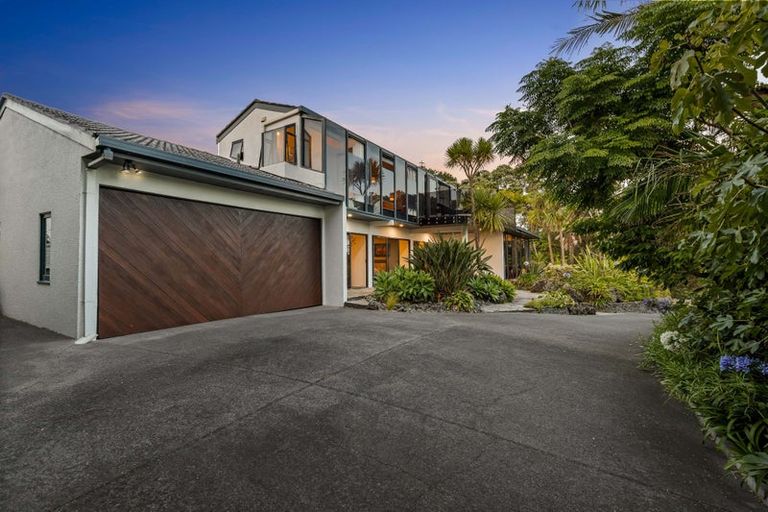 Photo of property in 75 Cliff Road, Torbay, Auckland, 0630