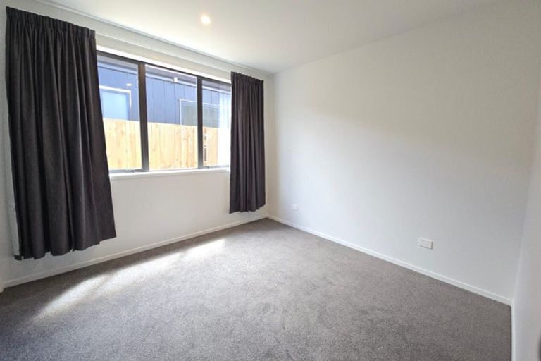 Photo of property in 60 Perendale Road, Jacks Point, 9371