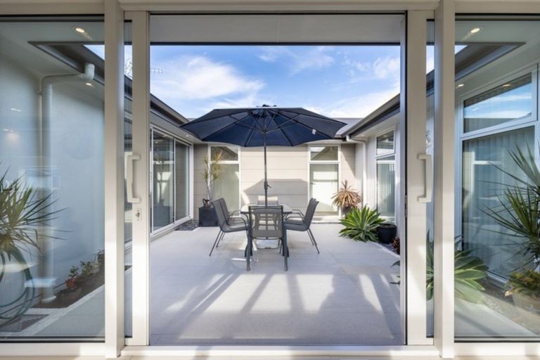 Photo of property in 37 Sanderlane Drive, Motueka, 7120