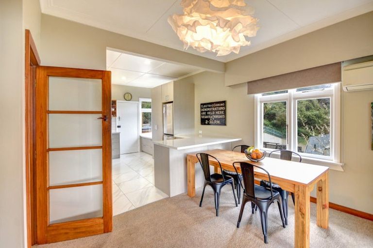 Photo of property in 10 Irvine Road, The Cove, Dunedin, 9077