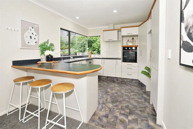 Photo of property in 7 Westview Place, Western Heights, Hamilton, 3200