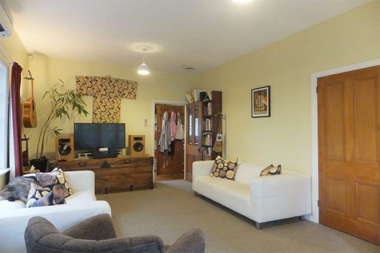 Photo of property in 60 Oxley Avenue, St Albans, Christchurch, 8014