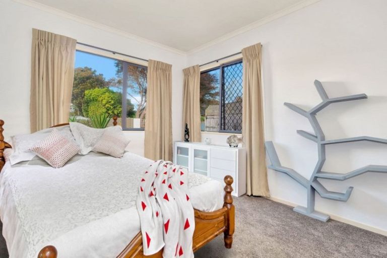 Photo of property in 49 Fairview Place, Te Puke, 3119