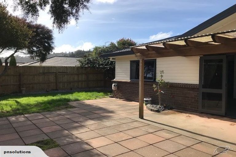 Photo of property in 140b Stokes Valley Road, Stokes Valley, Lower Hutt, 5019