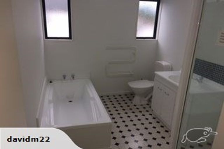 Photo of property in 2/24 Melrose Street, Christchurch Central, Christchurch, 8013