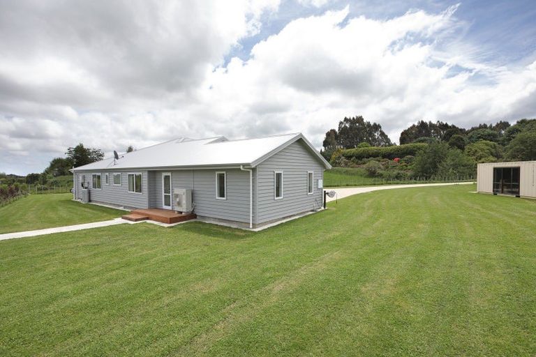 Photo of property in 23 Haggerty Street, Kimbolton, 4774
