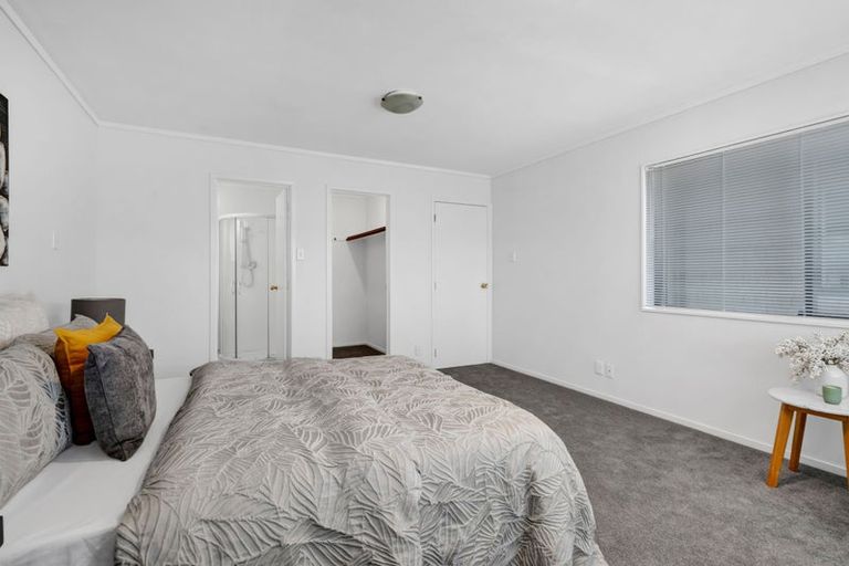 Photo of property in 6a Ropiha Street, Fitzroy, New Plymouth, 4312