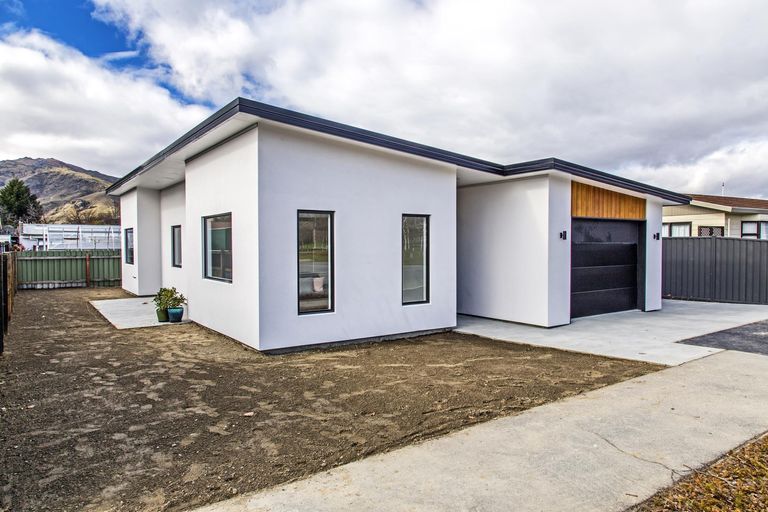 Photo of property in 50 Barry Avenue, Cromwell, 9310