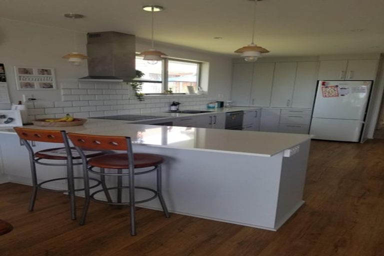 Photo of property in 48 Sale Street, Cockle Bay, Auckland, 2014