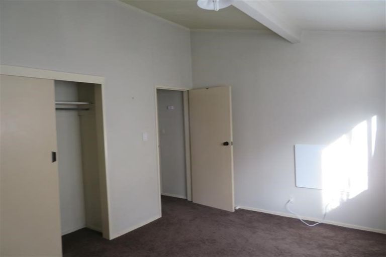 Photo of property in 264g Grounsell Crescent, Belmont, Lower Hutt, 5010
