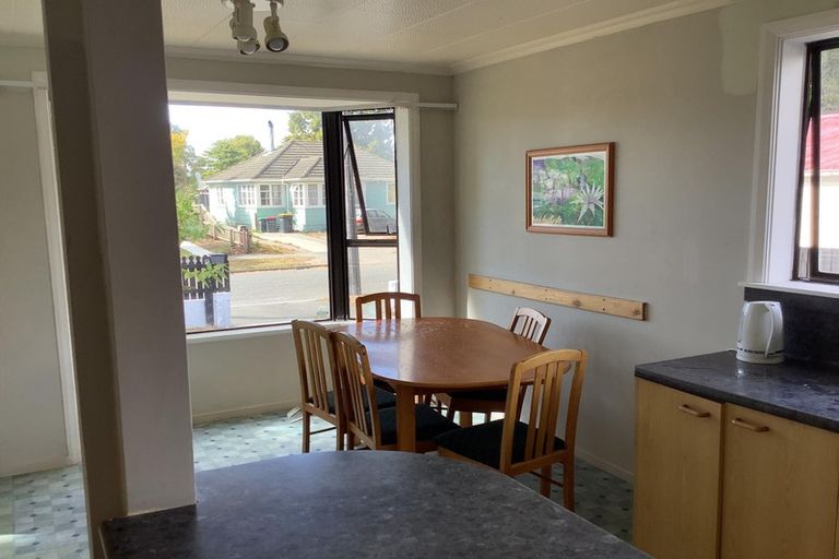 Photo of property in 50 Hooker Avenue, Bryndwr, Christchurch, 8053