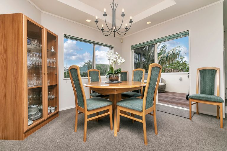 Photo of property in 12 Marlin Street, West Harbour, Auckland, 0618