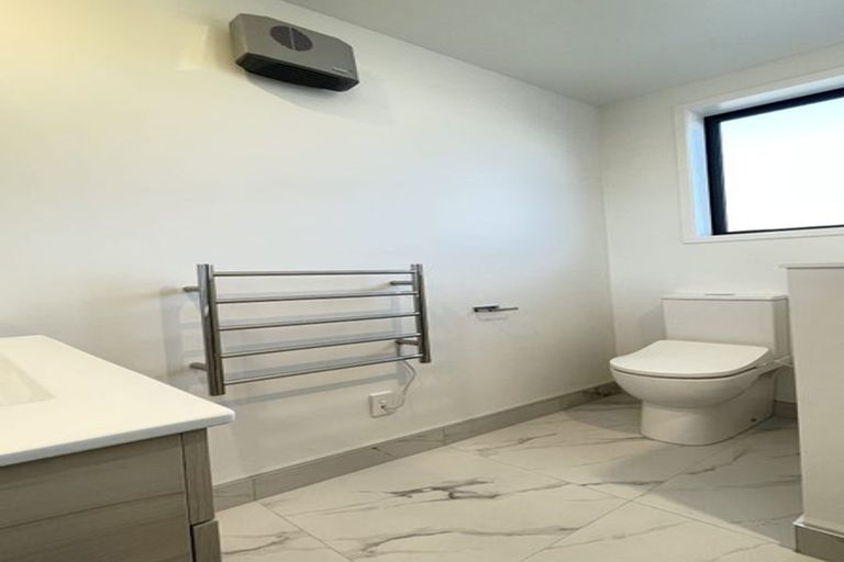 Photo of property in 1/4 Taramea Place, Addington, Christchurch, 8024