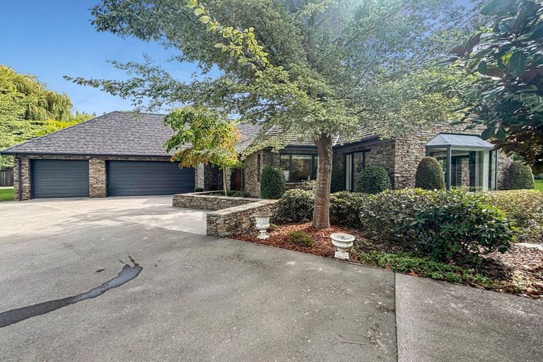 Photo of property in 632 Marshland Road, Ouruhia, Christchurch, 8083