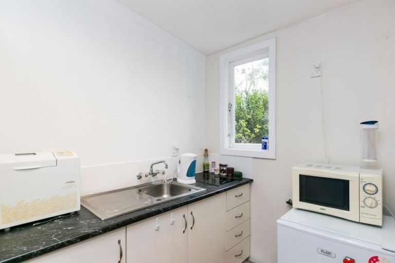 Photo of property in 6 Weld Street, Wadestown, Wellington, 6012