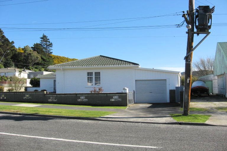 Photo of property in 1 Arthur Street, Wainuiomata, Lower Hutt, 5014