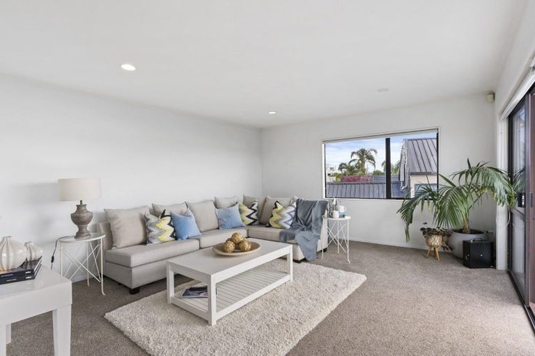 Photo of property in 47 Shuttleworth Place, Manly, Whangaparaoa, 0930